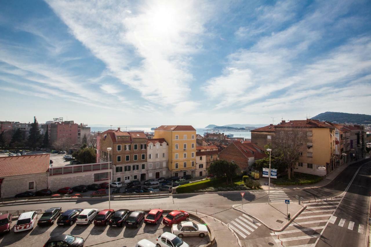 King'S View Apartment Сплит Экстерьер фото