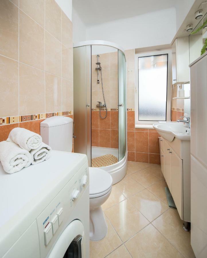 King'S View Apartment Сплит Экстерьер фото