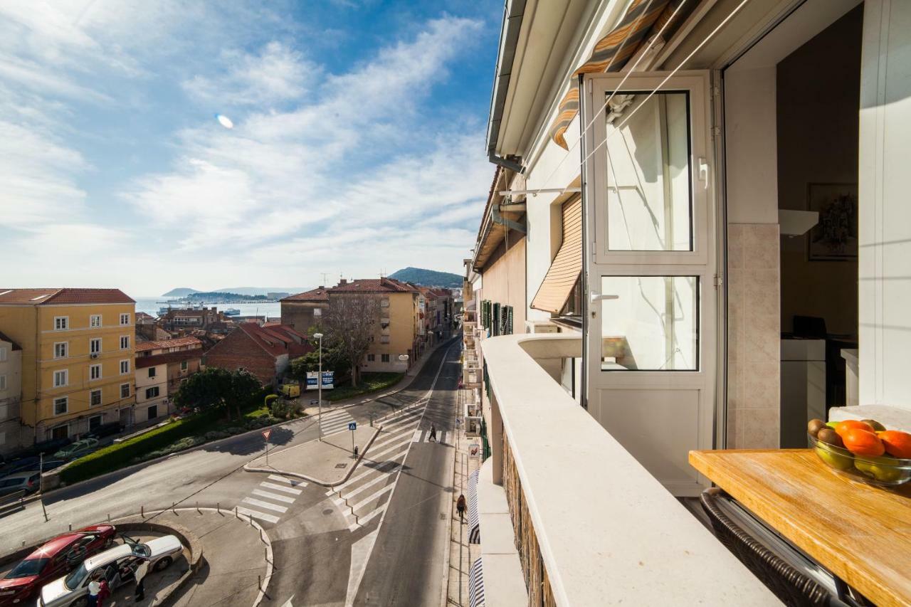 King'S View Apartment Сплит Экстерьер фото